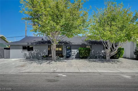 1905 E Saint Louis Ave, Las Vegas, NV 89104