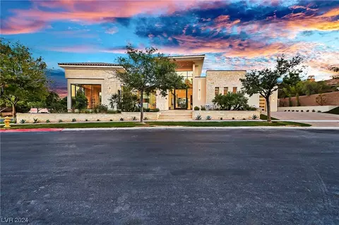 18 Vintage Ridge Dr, Las Vegas, NV 89141