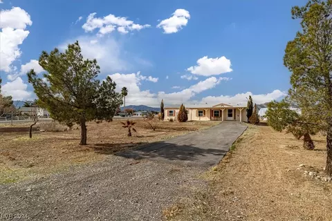 1780 Royal Ave, Pahrump, NV 89060