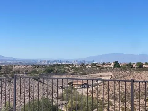 2382 Fayetteville Ave, Henderson, NV 89052