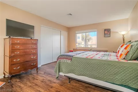 Bedroom - 2221 Highpointe Dr #101, Laughlin, NV 89029 photo 5 of 8