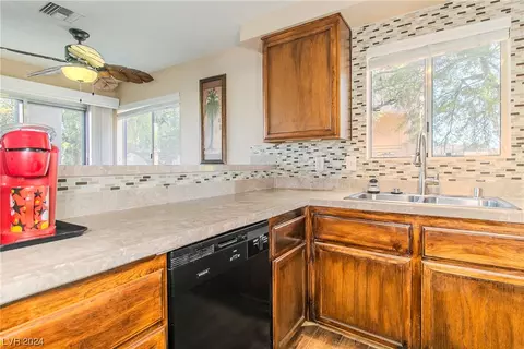 Kitchen - 2221 Highpointe Dr #101, Laughlin, NV 89029 photo 2 of 6