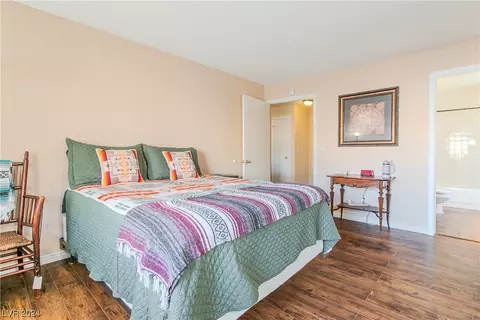 Bedroom - 2221 Highpointe Dr #101, Laughlin, NV 89029 photo 8 of 8