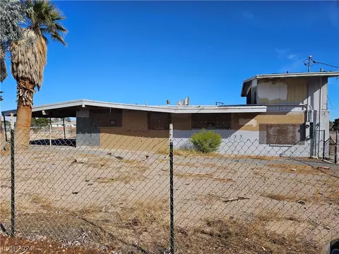 5936 Topaz St, Las Vegas, NV 89120