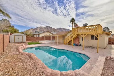 6750 Legalla Ln, Las Vegas, NV 89156