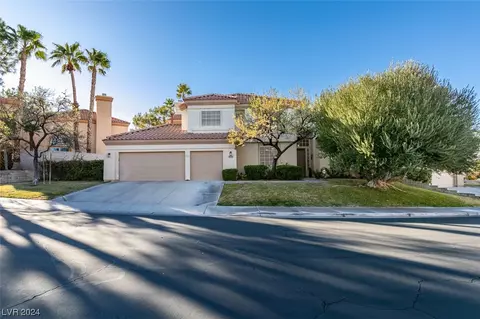 1960 Troon Dr, Henderson, NV 89074