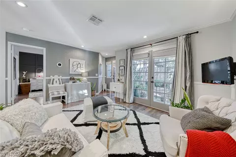 3974 Bushnell Dr #64, Las Vegas, NV 89103