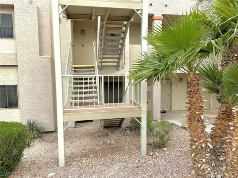 2040 Mesquite Ln #201, Laughlin, NV 89029