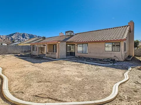 6060 Desert Sun Dr, Las Vegas, NV 89110
