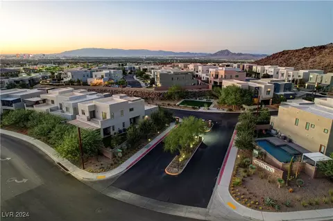 767 Glowing Horizon St, Henderson, NV 89052