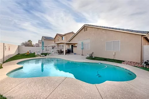 6832 Rosinwood St, Las Vegas, NV 89131