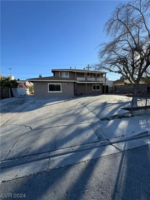 2571 Vegas Valley Dr, Las Vegas, NV 89121