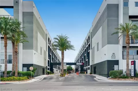 2735 W Pebble Rd #323, Las Vegas, NV 89123