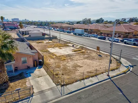 2090 N Martin L King Blvd, Las Vegas, NV 89106
