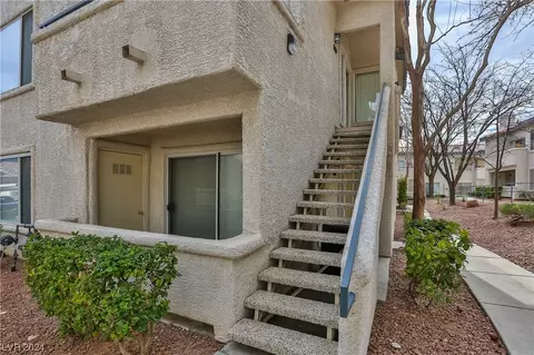 3042 Tarpon Dr #203, Las Vegas, NV 89120
