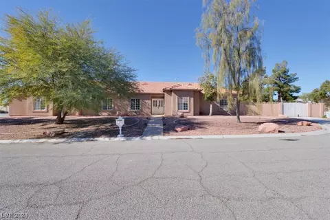 7480 W Verde Way, Las Vegas, NV 89149