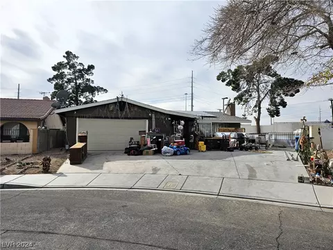 201 Horn St, Las Vegas, NV 89107
