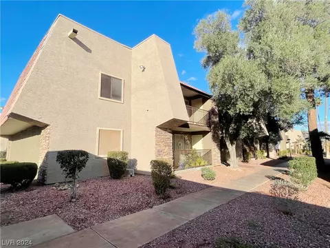 5098 River Glen Dr #210, Las Vegas, NV 89103