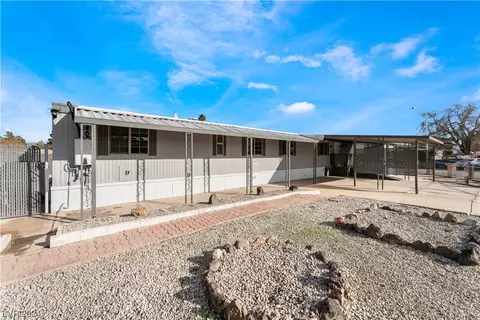 3820 Pecan Ln, Las Vegas, NV 89115
