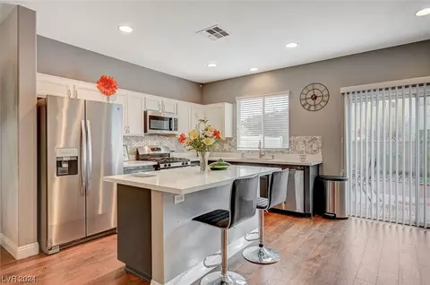 6412 Tumblegrass Ct, Las Vegas, NV 89122