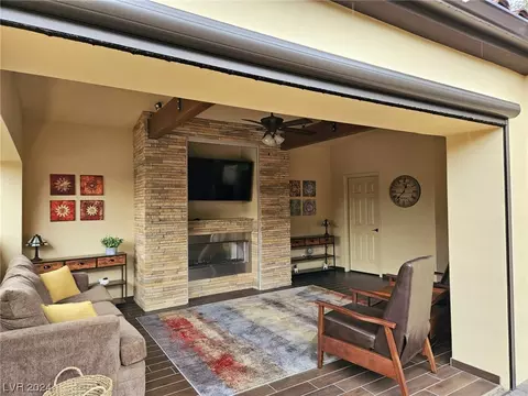 8175 Arville St #226, Las Vegas, NV 89139
