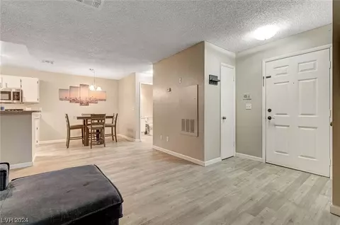 3150 Soft Breezes Dr #1203, Las Vegas, NV 89128