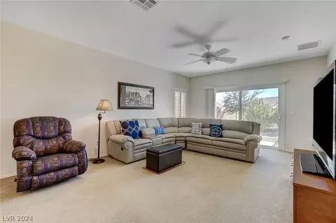 2109 Cyprus Dipper Ave, North Las Vegas, NV 89084