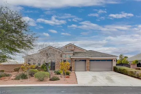 8465 Tappaan Lodge Ave, Las Vegas, NV 89143