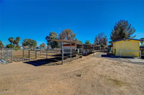 Exterior - 531 Bonelli Ave, Overton, NV 89040 photo 8 of 17