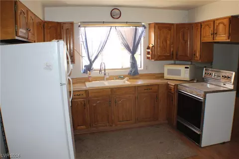 Kitchen - 531 Bonelli Ave, Overton, NV 89040 photo 1 of 1