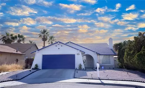 1108 Greystone Dr, Las Vegas, NV 89108