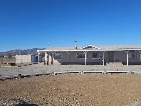 1600 Sutton Dr, Pahrump, NV 89048