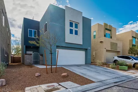 153 Macadamia Nut St, North Las Vegas, NV 89084