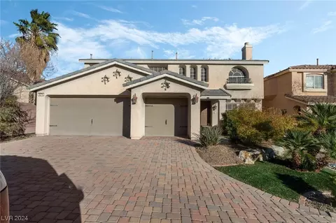 8270 Trinity Oaks Ct, Las Vegas, NV 89139