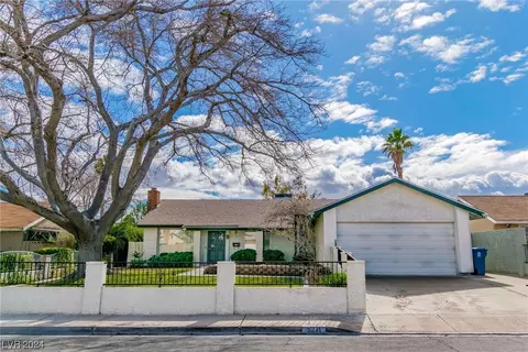 5271 Via De Palma Dr, Las Vegas, NV 89146