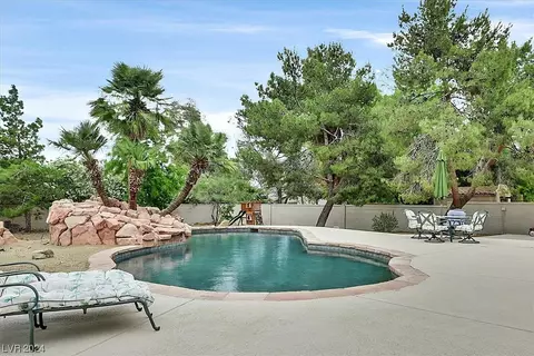 4210 E Oquendo Rd, Las Vegas, NV 89120