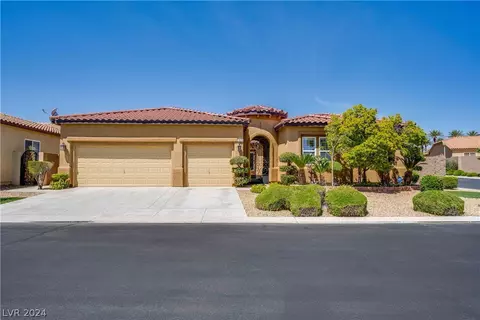 7879 Elk Mountain St, Las Vegas, NV 89113