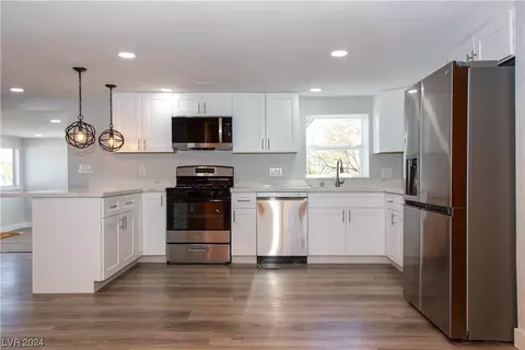 2080 Appaloosa Ln, Pahrump, NV 89060