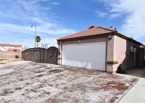 3552 Empress Diamond Dr, North Las Vegas, NV 89032