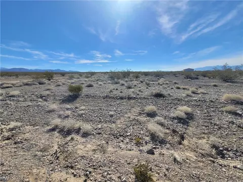 1361 E Cockpit Pl, Pahrump, NV 89060