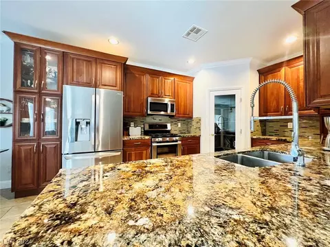 9343 Sconset Cove Ct, Las Vegas, NV 89178