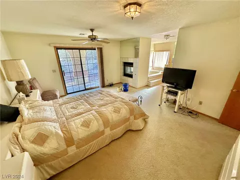 Bedroom - 2089 Avalon Dr, Laughlin, NV 89029 photo 2 of 6
