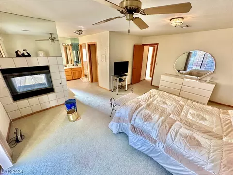 Bedroom - 2089 Avalon Dr, Laughlin, NV 89029 photo 4 of 6