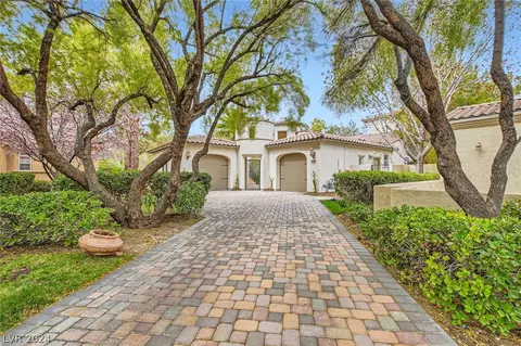 11837 Waterford Castle Ct, Las Vegas, NV 89141