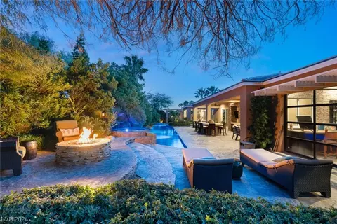 7220 Rhinehart Way, Las Vegas, NV 89149