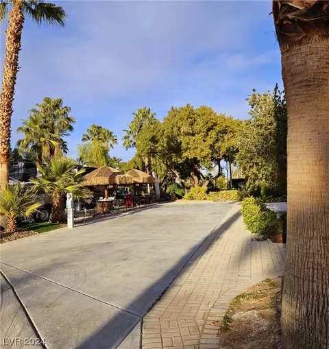 8175 Arville St #96, Las Vegas, NV 89139
