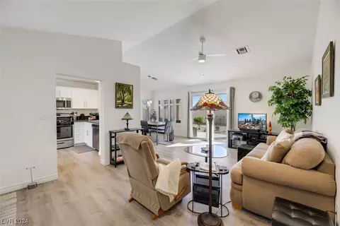 9601 Blue Bell Dr #1, Las Vegas, NV 89134