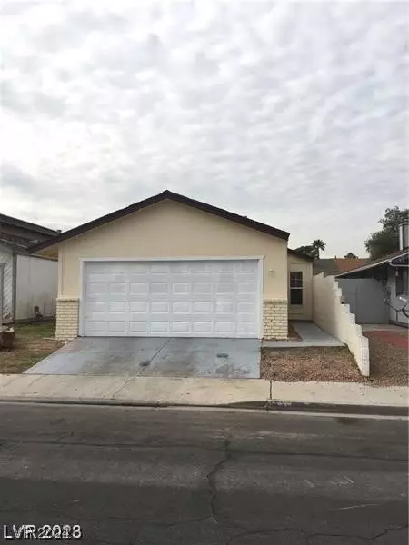 2306 Maverick St, Las Vegas, NV 89108