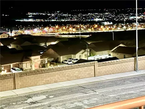 Exterior - 2154 Camel Mesa Dr, Laughlin, NV 89029 photo 3 of 5