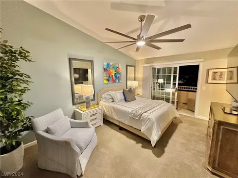 Bedroom - 2154 Camel Mesa Dr, Laughlin, NV 89029 photo 2 of 4